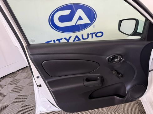 Used 2019 Nissan Versa S image 20