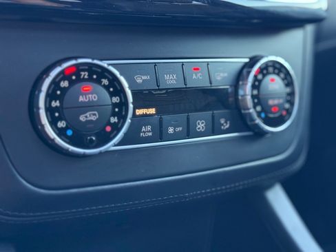 Used 2018 Mercedes-Benz GLS 63 AMG 4MATIC image 33