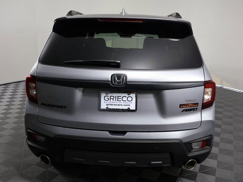 Used 2022 Honda Passport TrailSport image 7