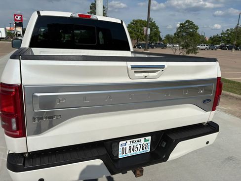 Used 2016 Ford F150 Platinum w/ Equipment Group 701A Luxury AWD/4WD image 5