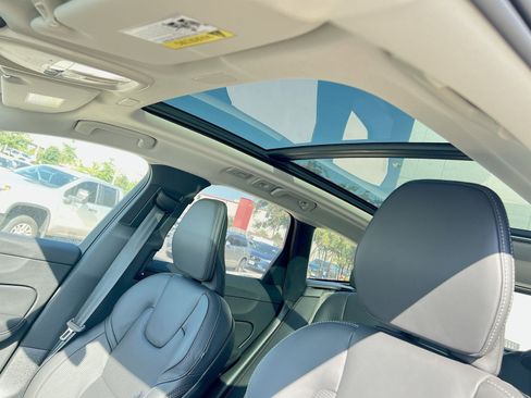 New 2026 Volvo XC60 B5 Ultra w/ Protection Package Premier image 22