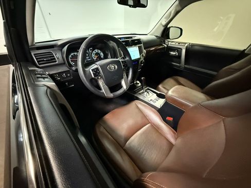 Used 2021 Toyota 4Runner Limited image 2