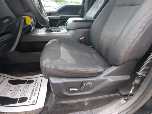 Used 2016 Ford F150 XLT w/ Equipment Group 302A Luxury AWD/4WD image 10