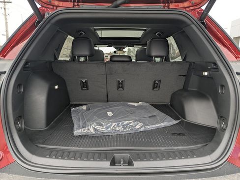 New 2026 Chevrolet Equinox ACTIV w/ LPO, Floor Liner Package image 15