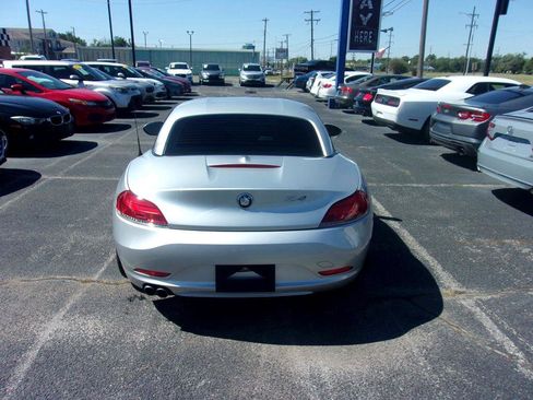 Used 2011 BMW Z4 sDrive30i image 5