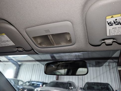 Used 2007 Toyota Yaris Sedan image 35