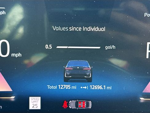 Certified 2024 BMW 530i image 12