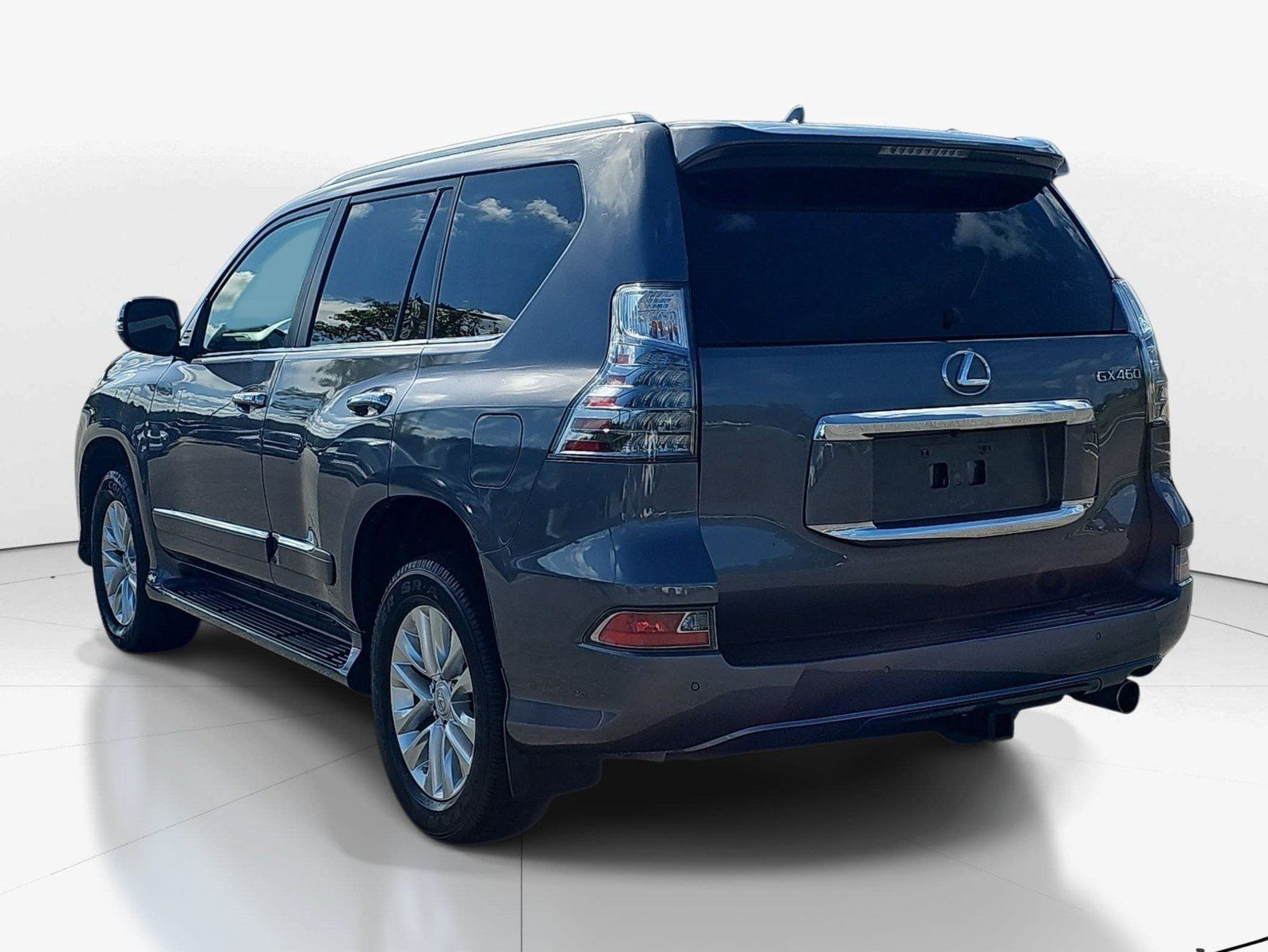 Used 2015 Lexus GX 460 w/ Premium Package AWD/4WD image 6