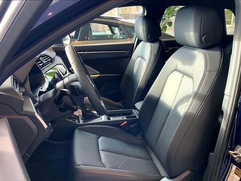 New 2025 Audi Q3 2.0T Premium image 7