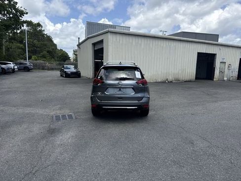 Used 2020 Nissan Rogue SL FWD image 6