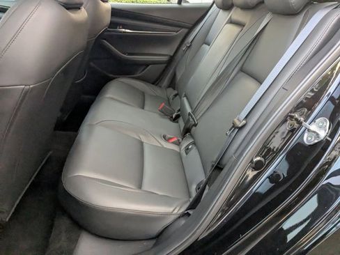 Used 2025 MAZDA MAZDA3 s image 22