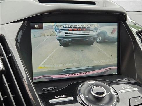 Used 2015 Ford Escape Titanium FWD image 14