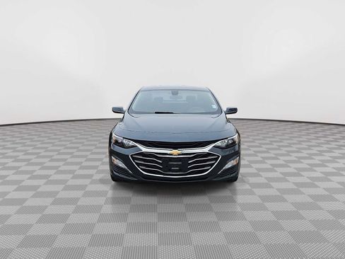 Used 2020 Chevrolet Malibu LT image 3