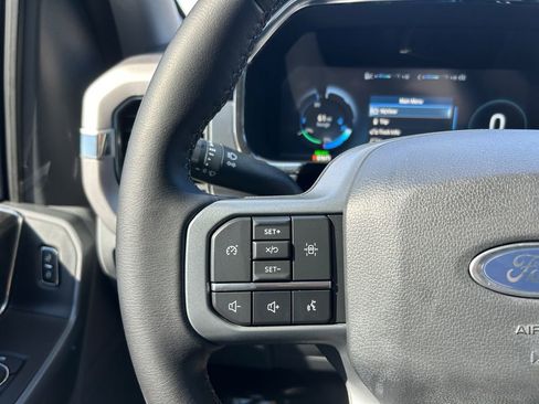 Used 2023 Ford F150 Lightning XLT AWD/4WD image 17