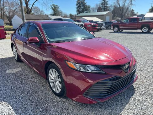 Used 2018 Toyota Camry LE w/ Convenience Package image 9