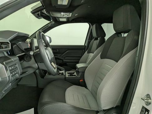 Used 2025 Toyota 4Runner TRD Sport AWD/4WD image 18