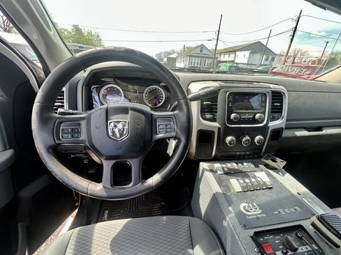 Used 2015 RAM 4500 SLT w/ Quick Order Package 29G SLT RWD image 15