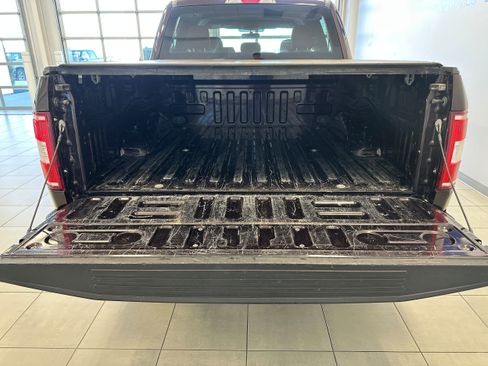 Used 2018 Ford F150 XLT w/ Equipment Group 302A Luxury image 7