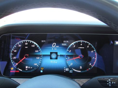 Used 2021 Mercedes-Benz E 350 Sedan w/ Premium Package image 9