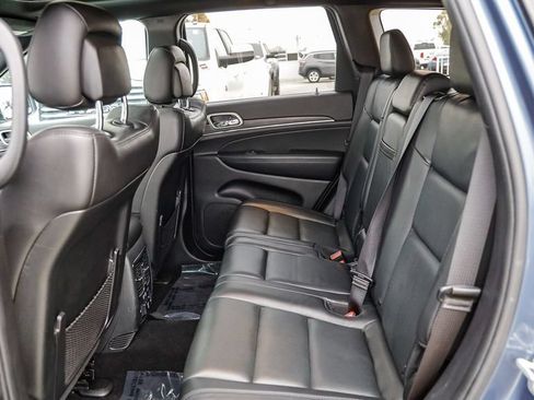Used 2019 Jeep Grand Cherokee Limited w/ Luxury Group II RWD image 23