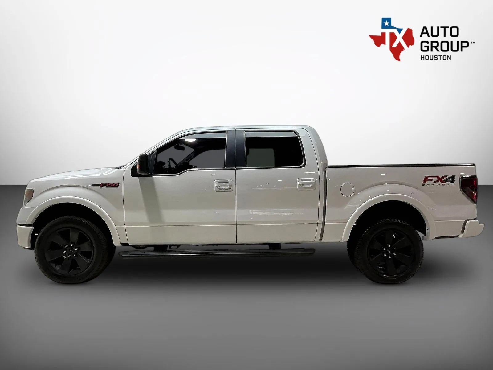 Used 2014 Ford F150 FX4 w/ Equipment Group 402A Luxury AWD/4WD image 9