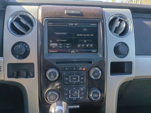 Used 2014 Ford F150 Platinum image 24