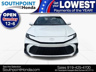 Used 2025 Toyota Camry SE FWD video 2