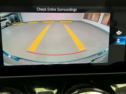 Used 2021 Mercedes-Benz GLA 250 4MATIC image 16