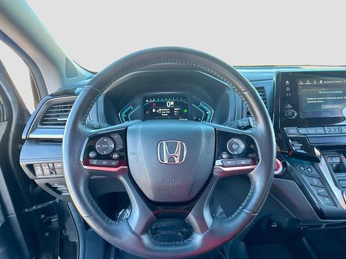 Used 2022 Honda Odyssey Elite image 11