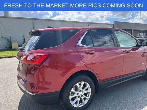 Used 2018 Chevrolet Equinox LT FWD image 10