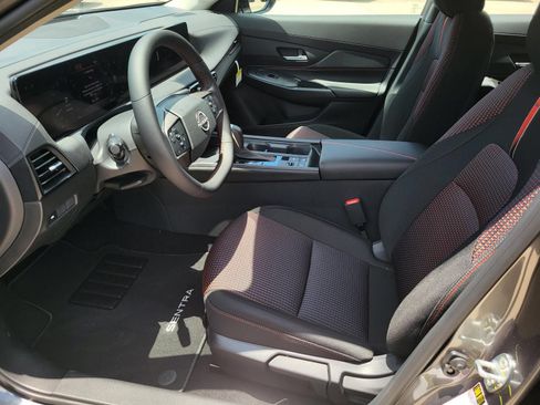 New 2026 Nissan Sentra SR FWD image 17