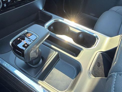 New 2026 Chevrolet Silverado 1500 RST w/ RST All Star Premium Package AWD/4WD image 25