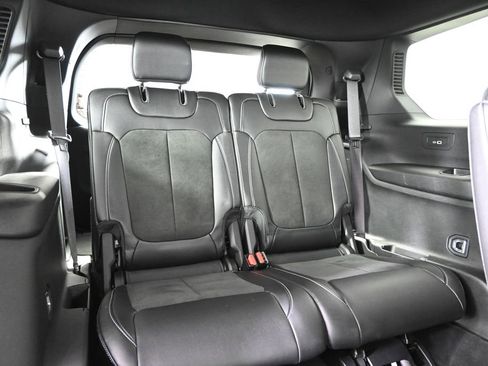 Used 2023 Jeep Grand Cherokee L Laredo AWD/4WD image 16