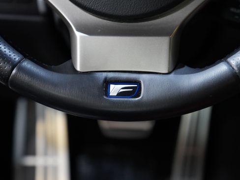 Used 2016 Lexus GS F RWD image 43