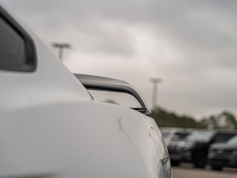 Used 2017 Ford Mustang Shelby GT350R w/ GT350R Equipment Group 920A image 9