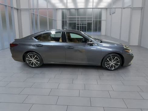 Used 2023 Lexus ES 350 w/ Premium Package FWD image 9
