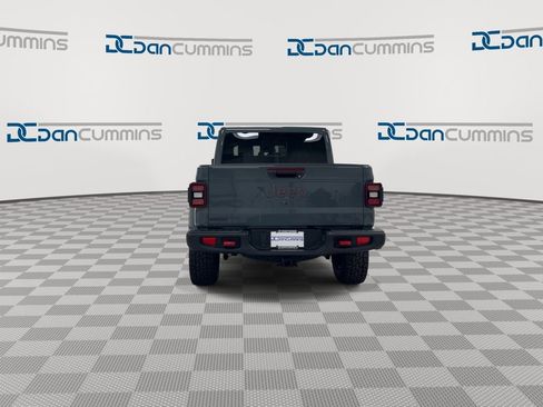 New 2026 Jeep Gladiator Rubicon w/ Steel Power Dome Hood Package AWD/4WD image 7