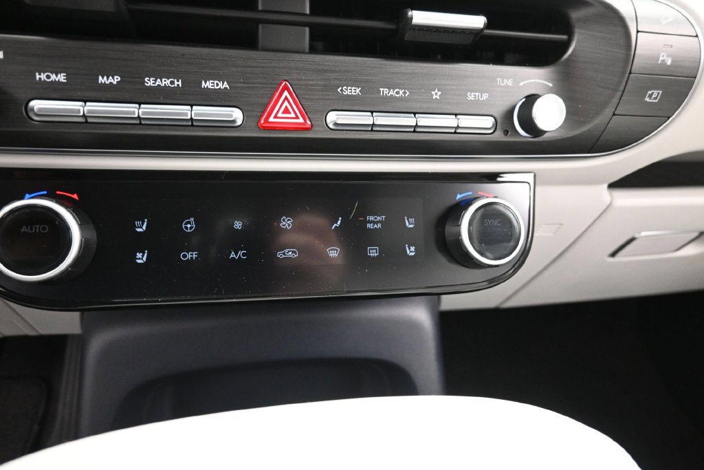 Used 2026 Hyundai Palisade Calligraphy AWD/4WD image 21