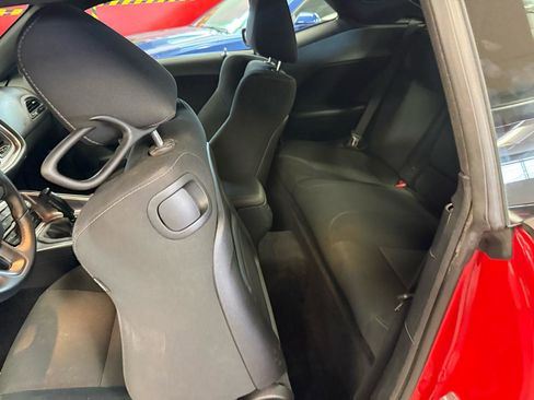 Used 2016 Dodge Challenger R/T RWD image 38