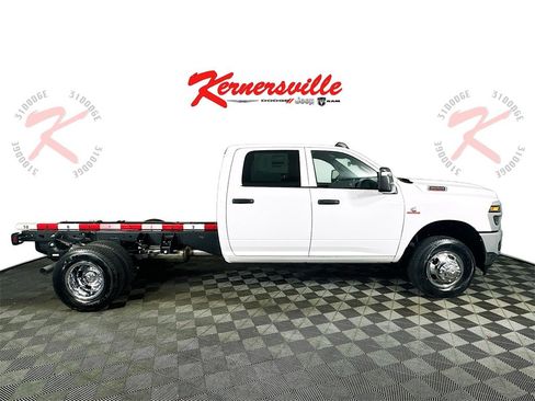 New 2026 RAM 3500 Tradesman image 8