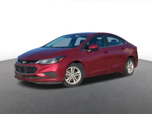 Used 2017 Chevrolet Cruze LT w/ Sun And Sound Package FWD image 1