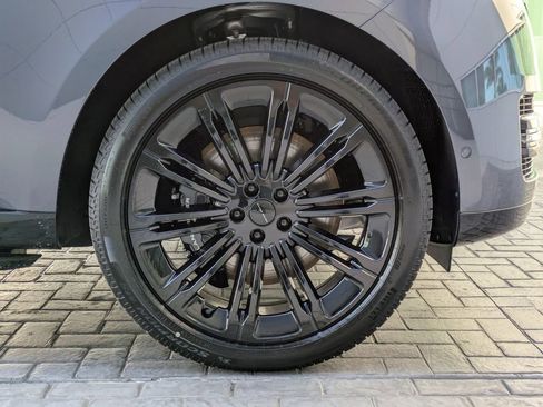 New 2026 Land Rover Range Rover Autobiography image 10