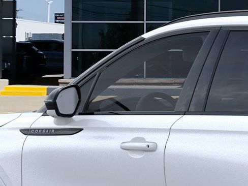 New 2026 Lincoln Corsair Premiere image 20