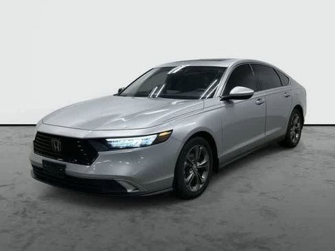 Used 2023 Honda Accord EX image 1