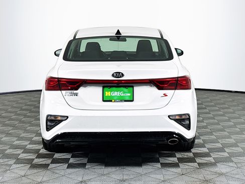 Used 2019 Kia Forte S w/ S Premium Package FWD image 8