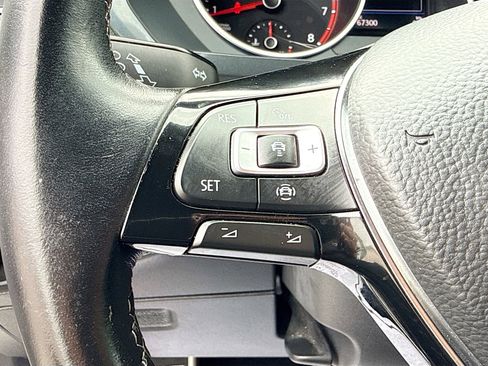 Used 2021 Volkswagen Tiguan SE R-Line FWD image 37