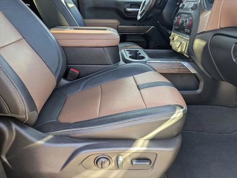 Used 2022 Chevrolet Silverado 3500 High Country AWD/4WD image 20