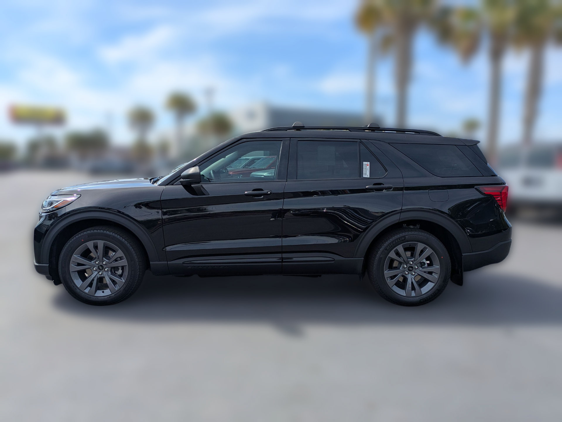 New 2026 Ford Explorer Active w/ Active Comfort Package AWD/4WD image 8