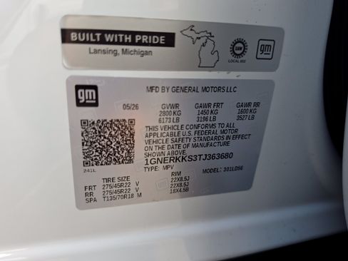 New 2026 Chevrolet Traverse High Country FWD image 38