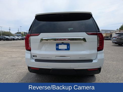 Used 2023 GMC Yukon SLT AWD/4WD image 5